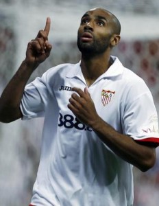 Mali's Frederic Kanoute was injured during an African Nations Cup qualifier against Togo after an on-field invasion.