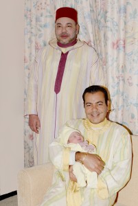 Naissance dans le foyer de SAR le Prince Moulay Rachid d'un nouveau-né que SM le Roi a baptisé du nom de Son Altesse le Prince Moulay Ahmed