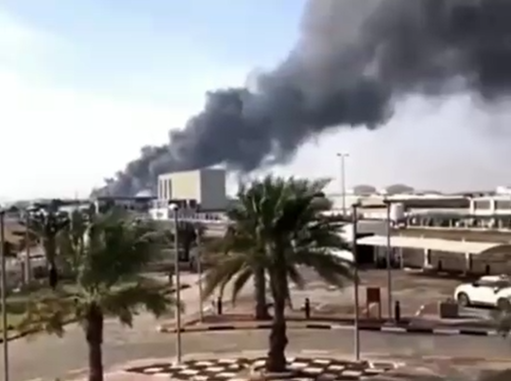 ثلاثة قتلى وستة جرحى في الانفجار في صهاريج نقل المحروقات في أبوظبي
