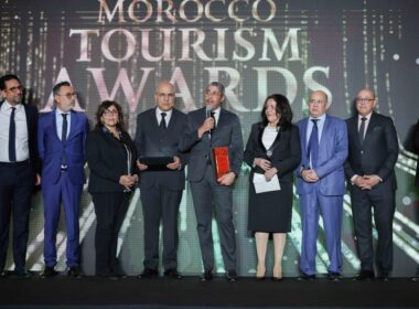 تتويج 14 فاعلا ومؤسسة بالقطاع السياحي في أول نسخة لجائزة المغرب للسياحة